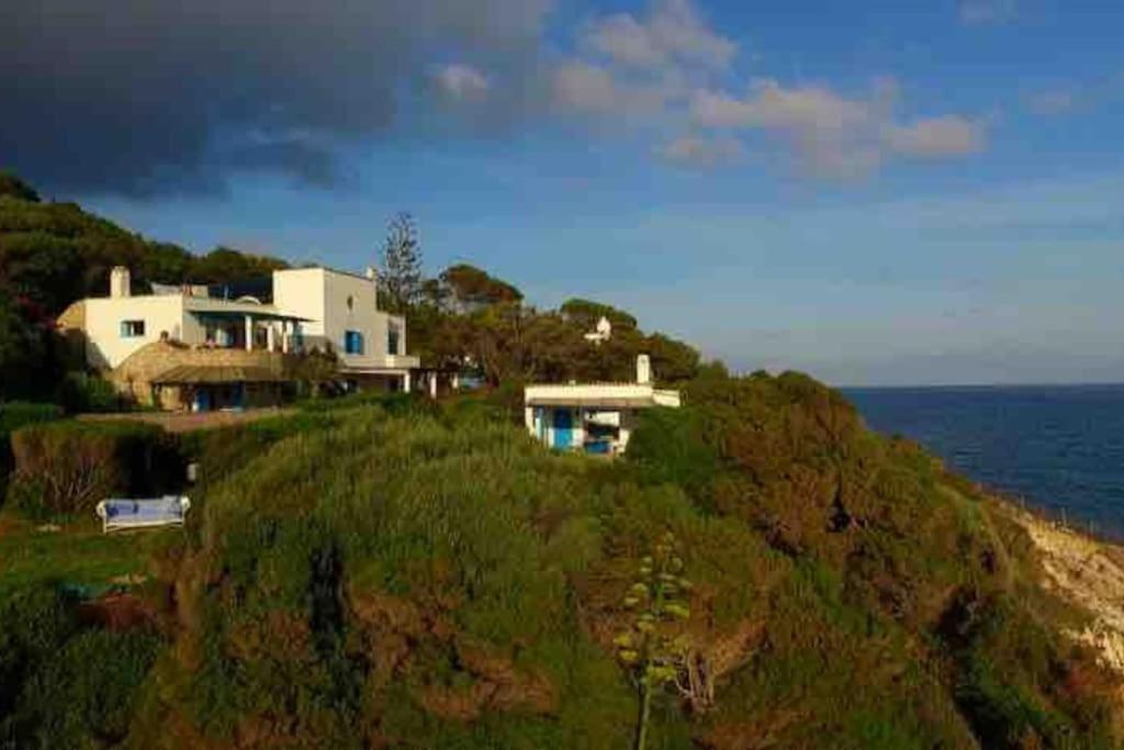 Casa Al Mare Con Spiaggia Privata Condominiale San Felice Circeo Exterior photo